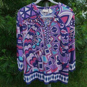Chico's Colorful Split V-Neck 3/4 Sleeve Top